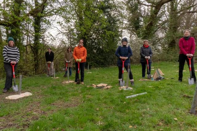 Sam White (Nottinghamshire Tree Planters), Andrew Kordecki, Caroline Kordecki, Cath Sutherland, Judy Moore, Sue Sipple (Nottinghamshire Tree Planters) and Sara Dibben