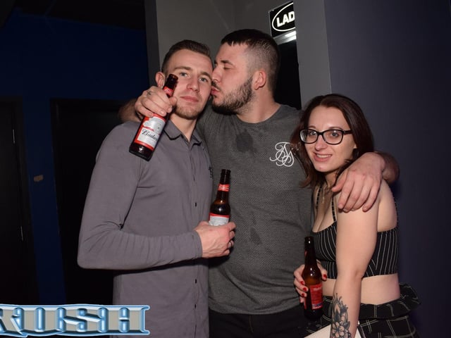 Giz a kiss!