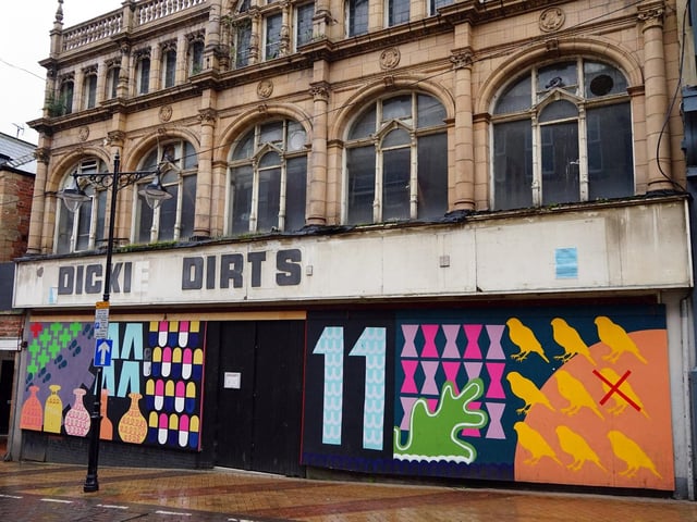 Dickie Dirts on Leeming Street, Mansfield.