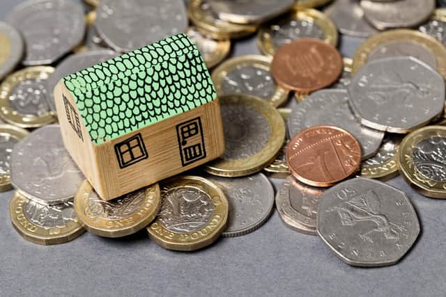 House prices dropped slightly in Mansfield, but rose slightly in Ashfield, during January.
