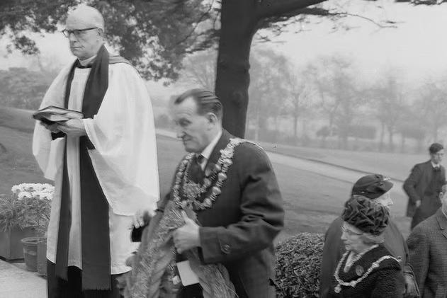 1964 and Mansfield's Remembrance Day service.