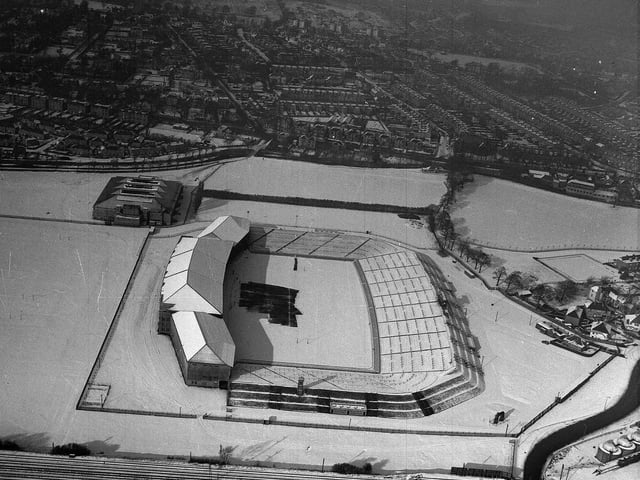A view of Murrayfield Stadium in the snow in 1963.