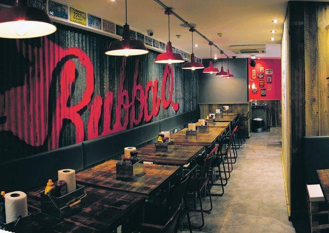 Bubba Q on High Street is a locally owned spot that serves up classic BBQ plates, burgers & hot dogs, plus draft brews & cocktails and our readers think it is one of the best places for a burger in Edinburgh.