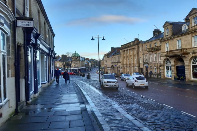 A smattering of shoppers on Bondgate Within, Alnwick.