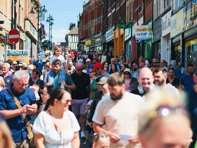 People were lining the streets for this year's Mansfield Carnival