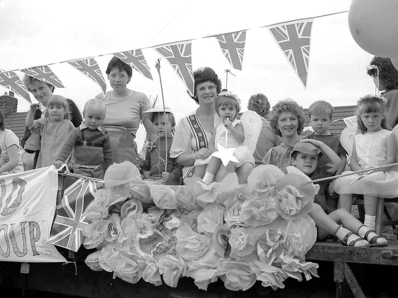 Mansfield Woodhouse carnival float, 1986.
