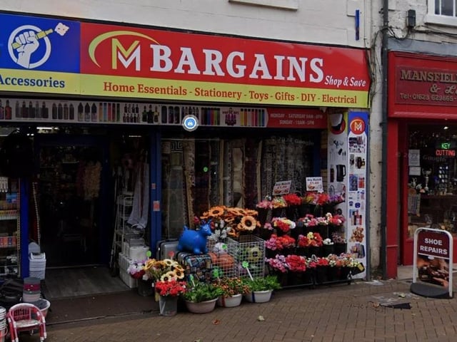 M Bargains on West Gate, Mansfield, has a five out of five rating based on five Google reviews.