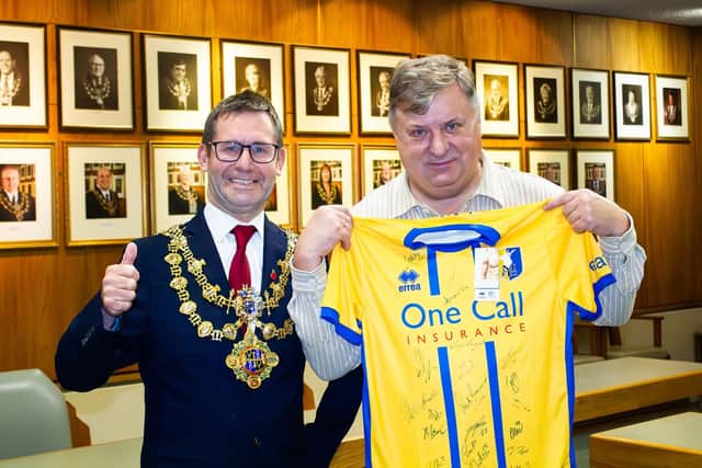 Mayor Andy Abrahams meets with Oleg Kanivets, Mayor of Stryi, Ukraine