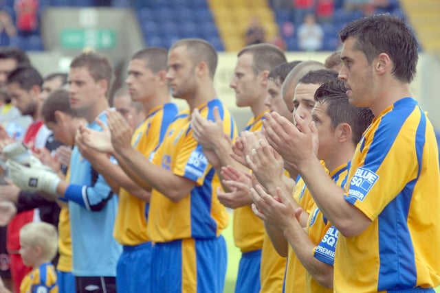 A minute's applause before the game.