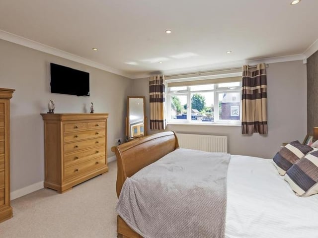 Moving upstairs now, and let's take a look at the master bedroom at the Underwood house. It overlooks the front of the property and, as you can see, there is plenty of room for wardrobes, cupboards and drawers.