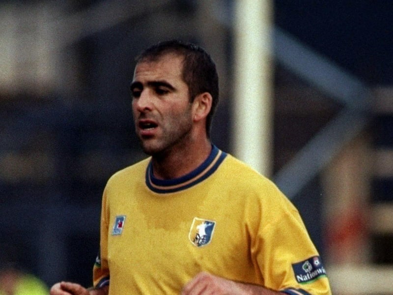 Andy Roscoe played 40 times for Mansfield Town before departing for Exeter City.