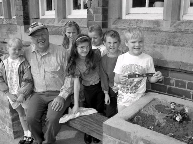 School gardeners at All Saints School in Huthwaite in 1992.