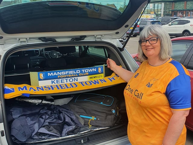 Mansfield Town fans make their way to Wembley.