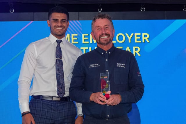 SME Employer Award won by Dalton Roofing