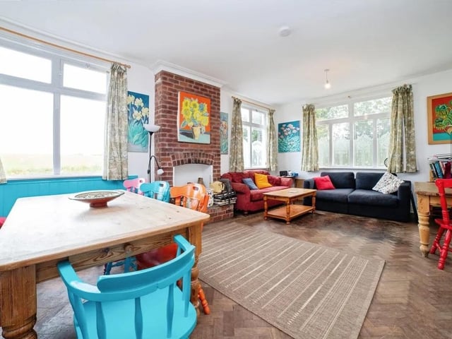 The living areas provide ample opportunity for families to enjoy cosy evenings or to entertain guests.