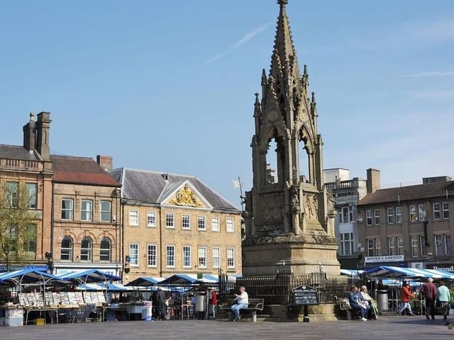 The average property price in this area last year was £118,000.
