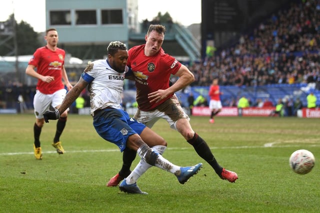 Burnley have emerged as bookies' favourites to sign Manchester United defender Phil Jones in January. The 28-year-old Premier League winner is yet to make an appearance for the Reds this season, and registered just eight outings last term. (Sky Bet) 

Photo: Gareth Copley/Getty Images