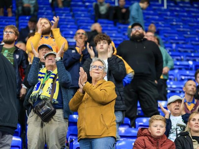 Mansfield Town endured a night to forget in Berkshire after a heavy defeat to Reading.