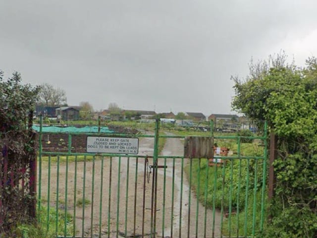 Peafield Lane Allotment in Mansfield Woodhouse has a five star rating on Google reviews.
