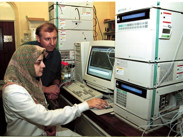 Dr Maryam Matin and Professor David Hornby identify new mutations in genetically inherited diseases like breast cancer in Sheffield University's Transgenomic Laboratory in 2000
