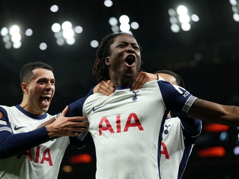 Doncaster Rovers have signed Tottenham Hotspur youngster Damola Ajayi. The 19-year-old winger arrives at the Eco-Power Stadium on a season-long loan arrangement for the forthcoming League One campaign. He has played one senior game for Spurs, making a scoring debut in their Europa League victory over Elfsborg back in January.