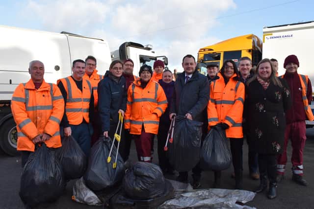 Coun Jason Zadrozny, Ashfield Independent councillors, council officers and the Sutton community take part in a Spring Clean event in 2019