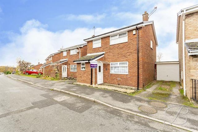 Viewed 1464 times in the last 30 days. This three bedroom house is being marketed by Buckley Brown, 01623 355797.
