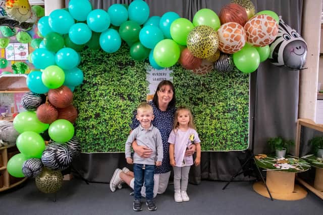 Tracey Darrington and children from Little Caterpillars Class