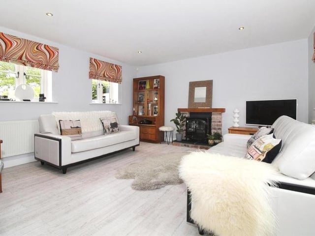 We launch our photo gallery on the ground floor in the large lounge, which mixes comfort with style.