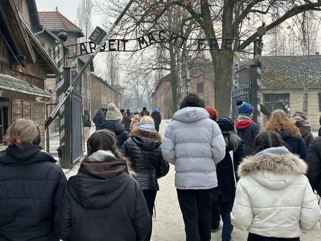 Entrance to Auschwitz 1