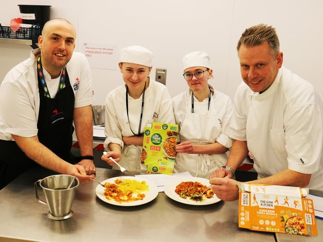 Trainee chefs joined Matt Gabbitas from Pilgrim Food Masters for a ready meal taste test. Matt Gabbitas from Pilgrim Food Masters joined students on a frozen food assessment mission. Matt, whose chef career spans over 17 years, now works as senior research and development chef for the food manufacturer, whose meals are stocked in many well-known shops. Matt asked students to try different meals from budget range to superior range. Students gave feedback on the appearance, taste and texture of each meal and then guessed what price each meal was set at.
