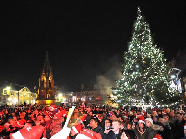 Mansfield Christmas lights big switch on in 2018.