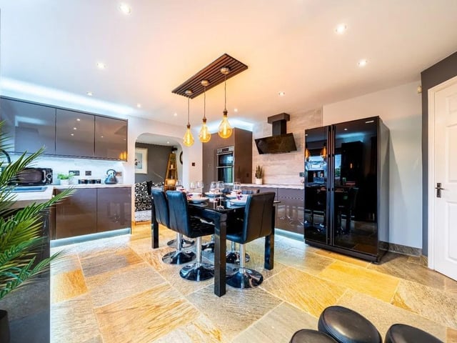 This kitchen is of a great size and was only refurbished in December boasting a number of beautiful features.