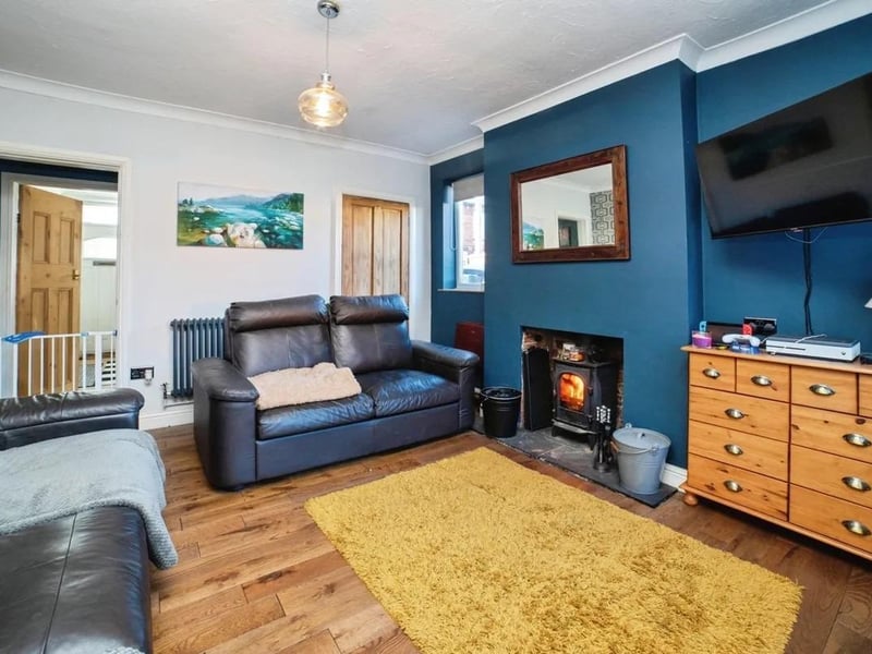 A well presented and maintained semi detached house located close to local amenities, bus and road links. Accommodation comprises of lounge, dining room, fitted kitchen with appliances, three bedrooms and a stunning bathroom with roll top bath.