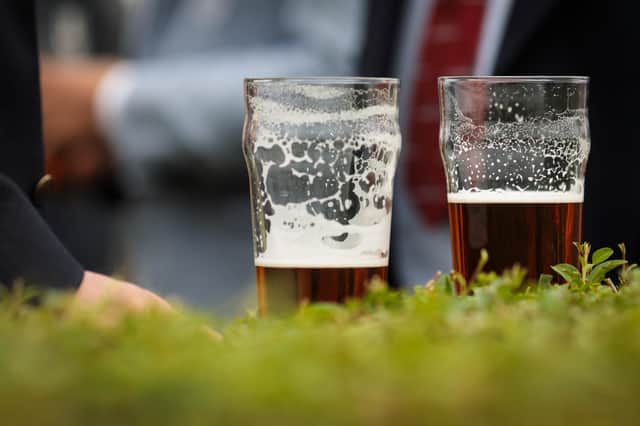10 Pubs with great beer gardens according to TripAdvisor set to reopen this weekend in Chesterfield.