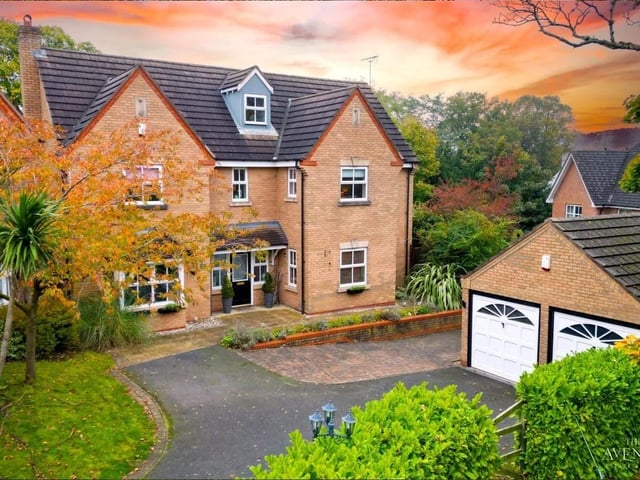 This stunning property is located in an excellent neighbourhood with great schools and amenities nearby