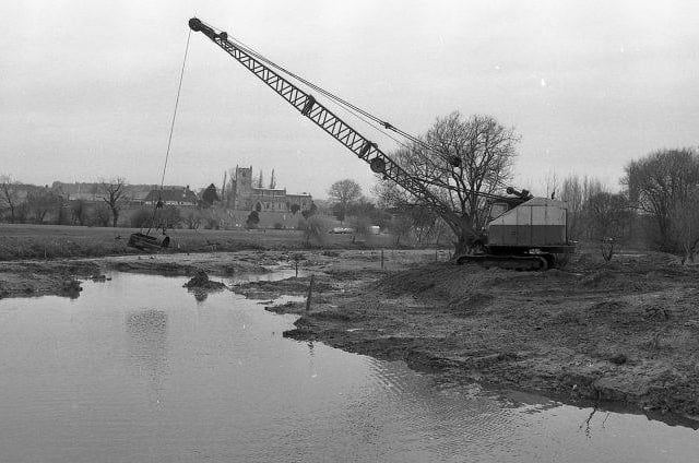 Work taking place on Warsop's Mill Dam. But what year?