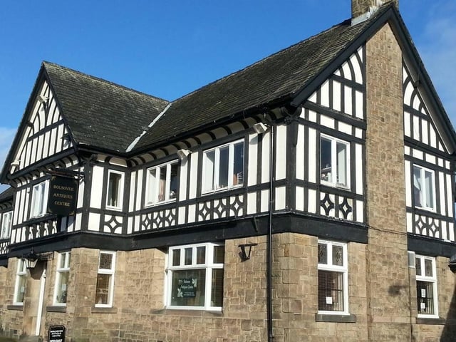 Despite receiving rave reviews and scoring 4.6 on Google from over 100 satisfied customers, Bolsover Antiques Centre on Castle Street, Bolsover, will be closing on March 31 due to the imminent rise in overhead costs. In the meantime, it is still worth a visit.