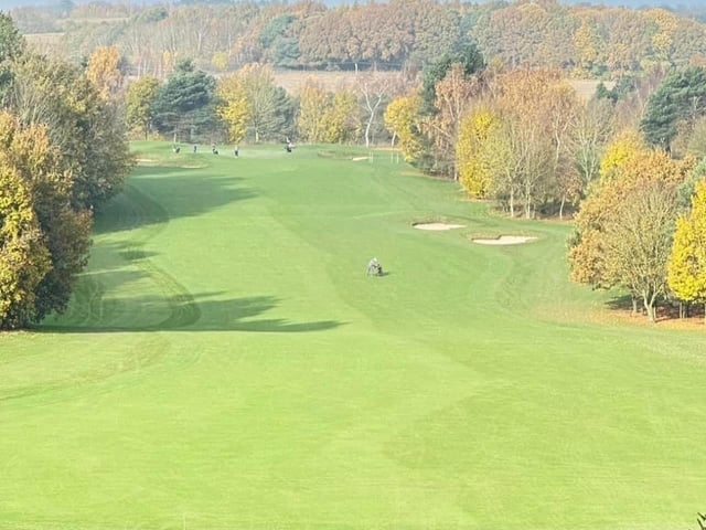 Ramsdale Park Golf Centre, located on Oxton Road in Calverton, is a short drive from Hucknall and has a 4.6 rating on Google reviews. The centre features an 18-hole golf course, a short course, and a driving range.