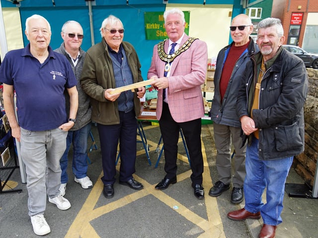 Coun Arnie Hankin, Ashfield Council chairman with Gary Pilkington and other members of Hucknall Men in Sheds.