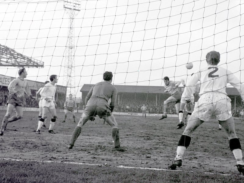 Harry Middleton in action for Stags v Oxford in Jan 1966.
