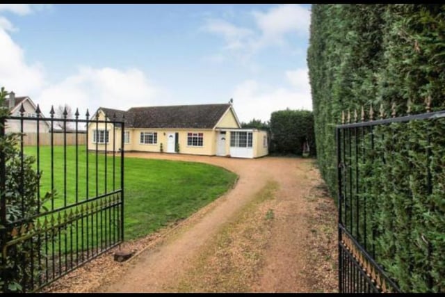 This 4 bedroom detached bungalow is found on roughly one acre of land, surrounded by a private garden and offering a mobile home on site as well as a swimming pool, ideal for the hot summer months.

650,000 GBP