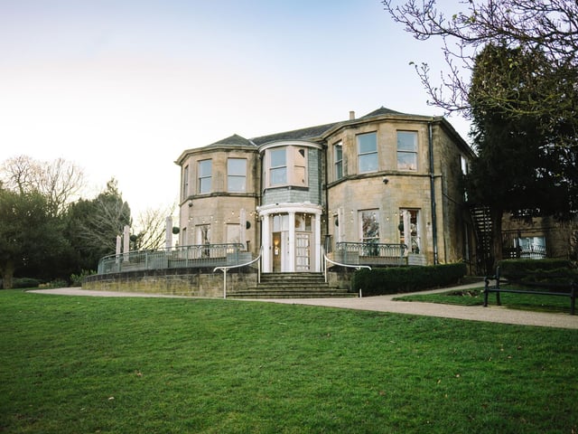 Carr Bank Wedding Venue on Windmill Lane, Mansfield, has a 4.6 rating based on 238 Google reviews.