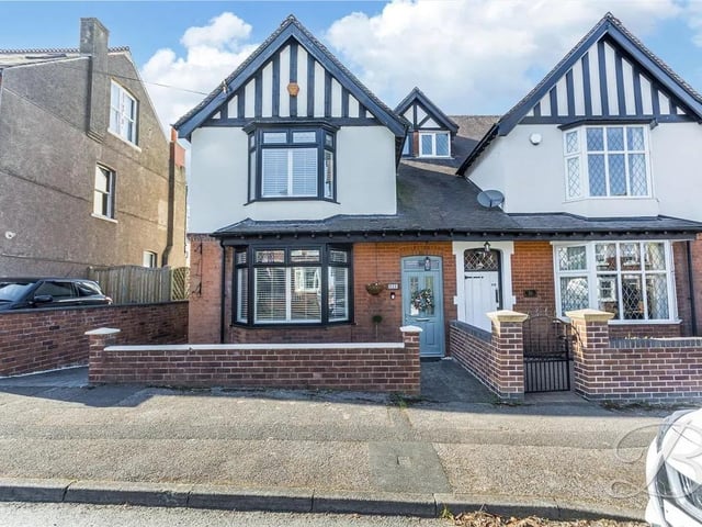 This impressive four-bedroom, three-storey semi-detached property, located in the sought-after area of Mansfield.