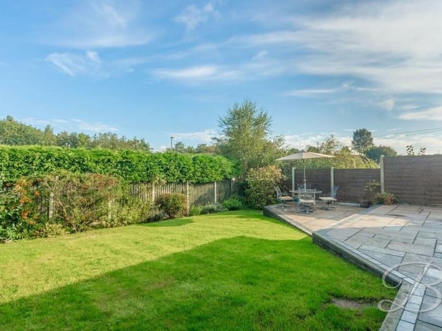 Stepping outside now to cast our eye over the back garden, which has been well landscaped and is well maintained.