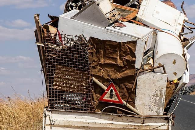 There have been reports of scrap metal collectors operating unlawfully in Mansfield.