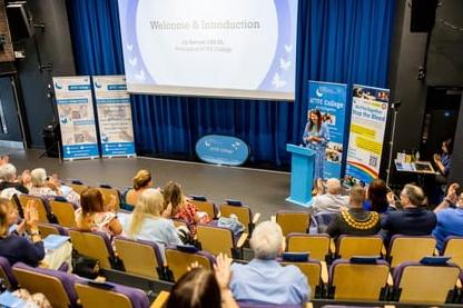 Sutton College veranstaltet Stakeholder-Event