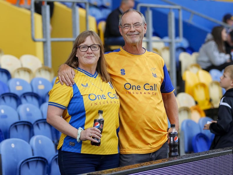 Mansfield Town fans ahead of the draw with Bradford City.