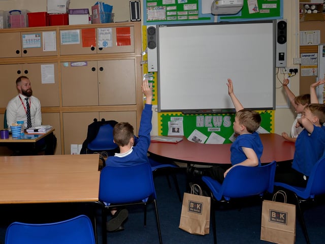 Careers day at Mapplewells Primary School, where children were learning about the construction industry with Gus Kedzior.