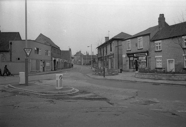 The junction of High Street and Albert Street.